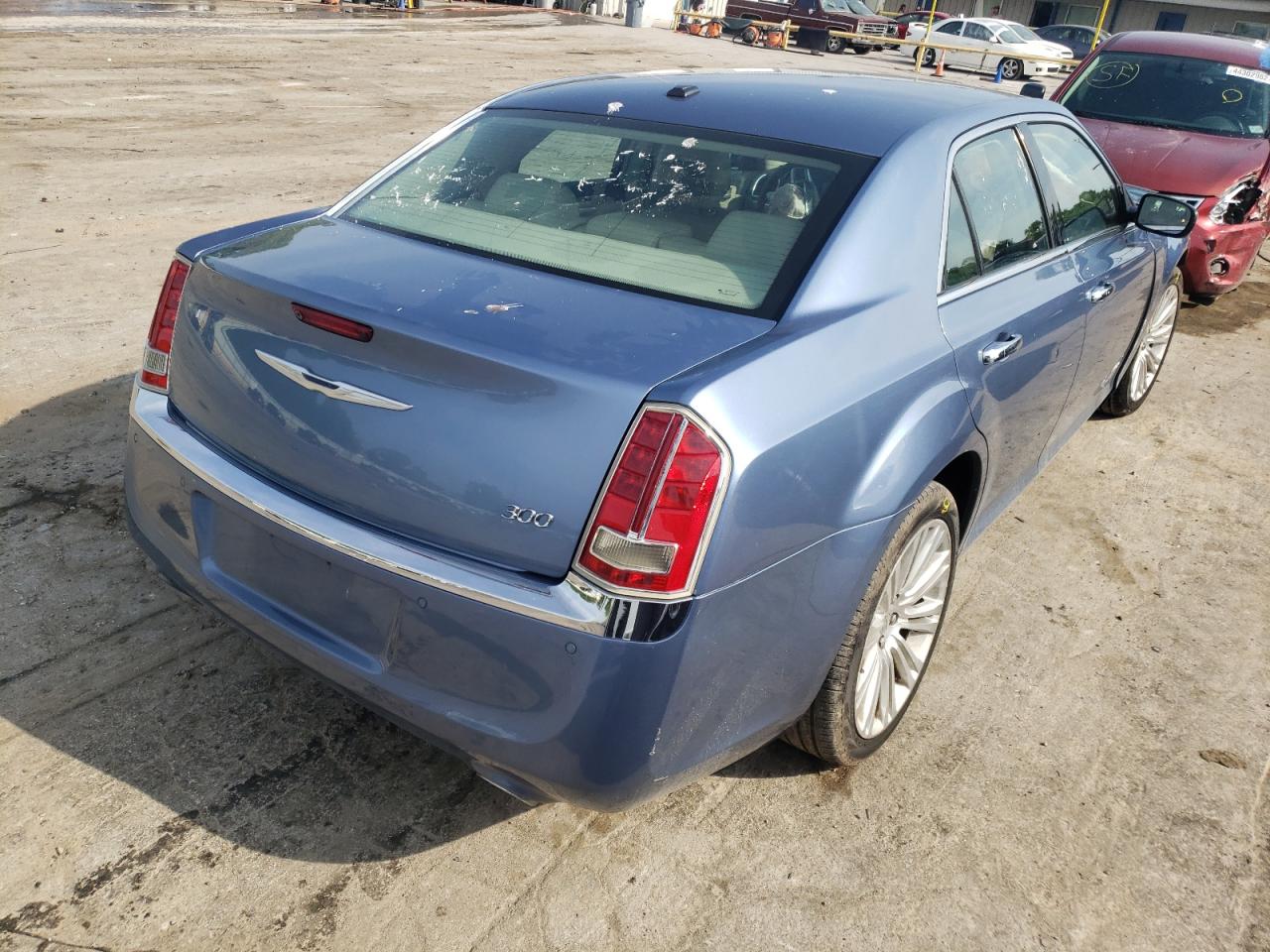 Photo 4 from auction – 2011 CHRYSLER 300 LIMITE with VIN 2C3CA5CG7BH582682