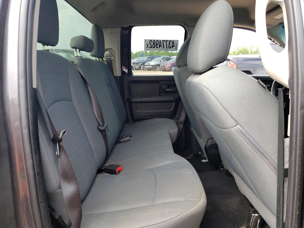 Photo 6 from auction – 2018 RAM 1500 ST with VIN 1C6RR6FTXJS183390