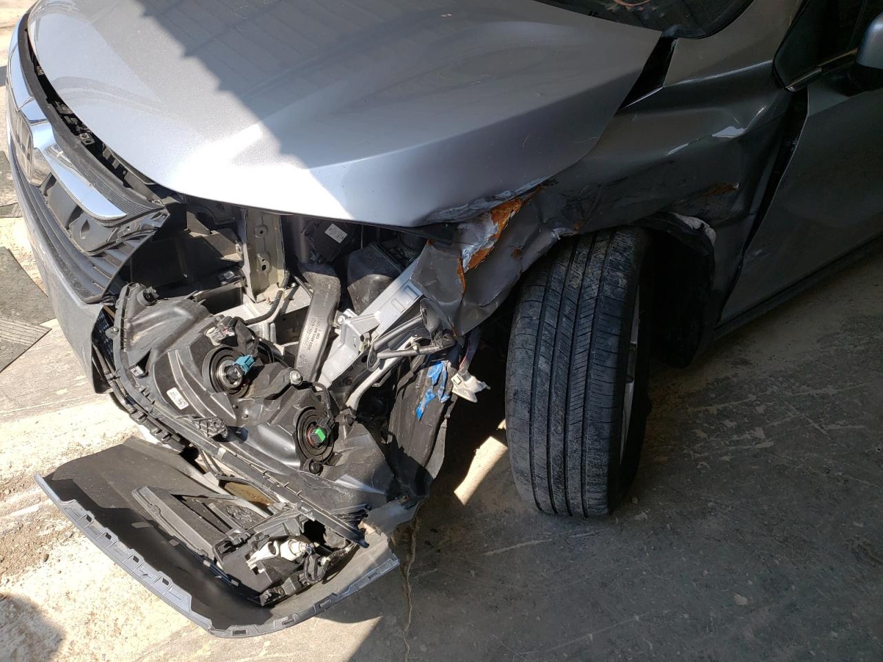 Photo 9 from auction – 2018 HONDA ODYSSEY EX with VIN 5FNRL6H78JB084185