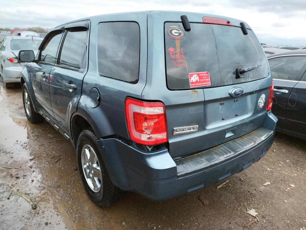 Photo 3 from auction – 2010 FORD ESCAPE XLS with VIN 1FMCU0C76AKC50600