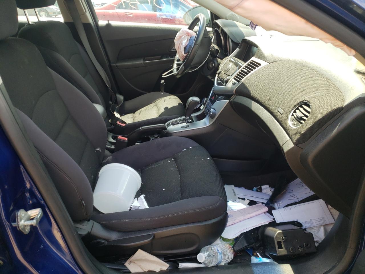 Photo 5 from auction – 2013 CHEVROLET CRUZE LT with VIN 1G1PC5SB3D7106191