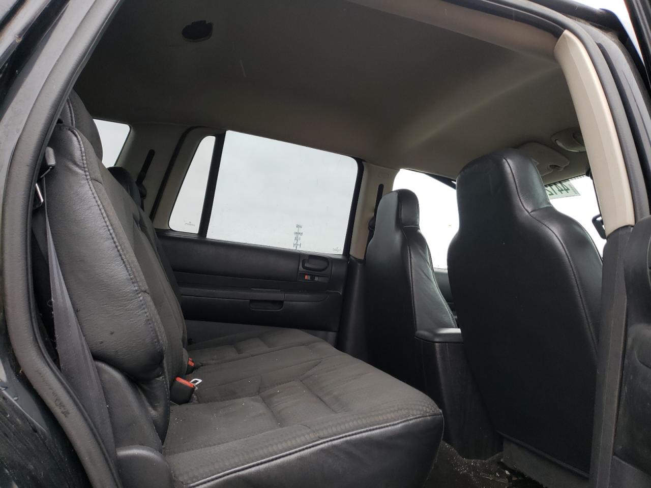 Photo 6 from auction – 2002 DODGE DURANGO with VIN 1B4HS38N52F212193