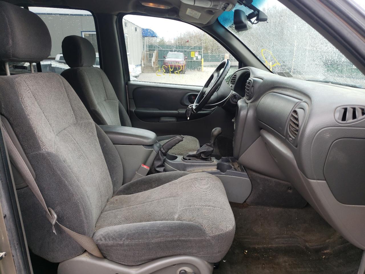 Photo 5 from auction – 2002 CHEVROLET TRAILBLAZE with VIN 1GNDT13SX22496306