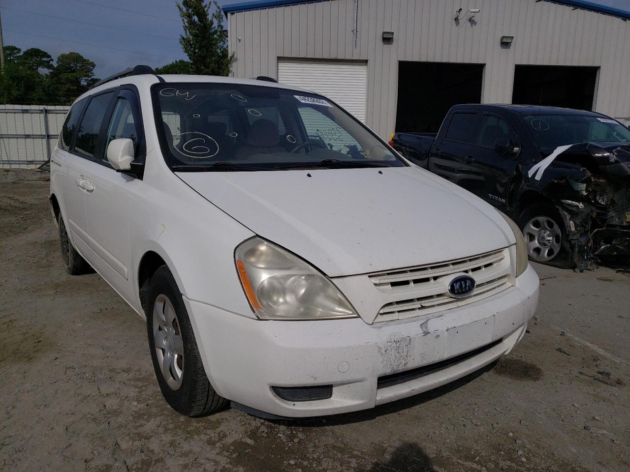 KIA SEDONA EX 2008 with VIN KNDMB233486217492 - Photo from auction