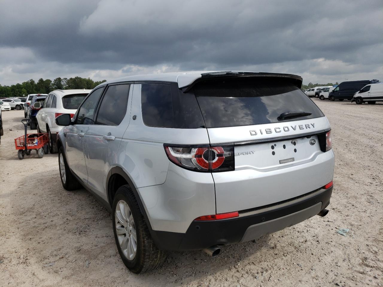 Photo 3 from auction – 2016 LAND ROVER DISCOVERY with VIN SALCP2BG0GH579672