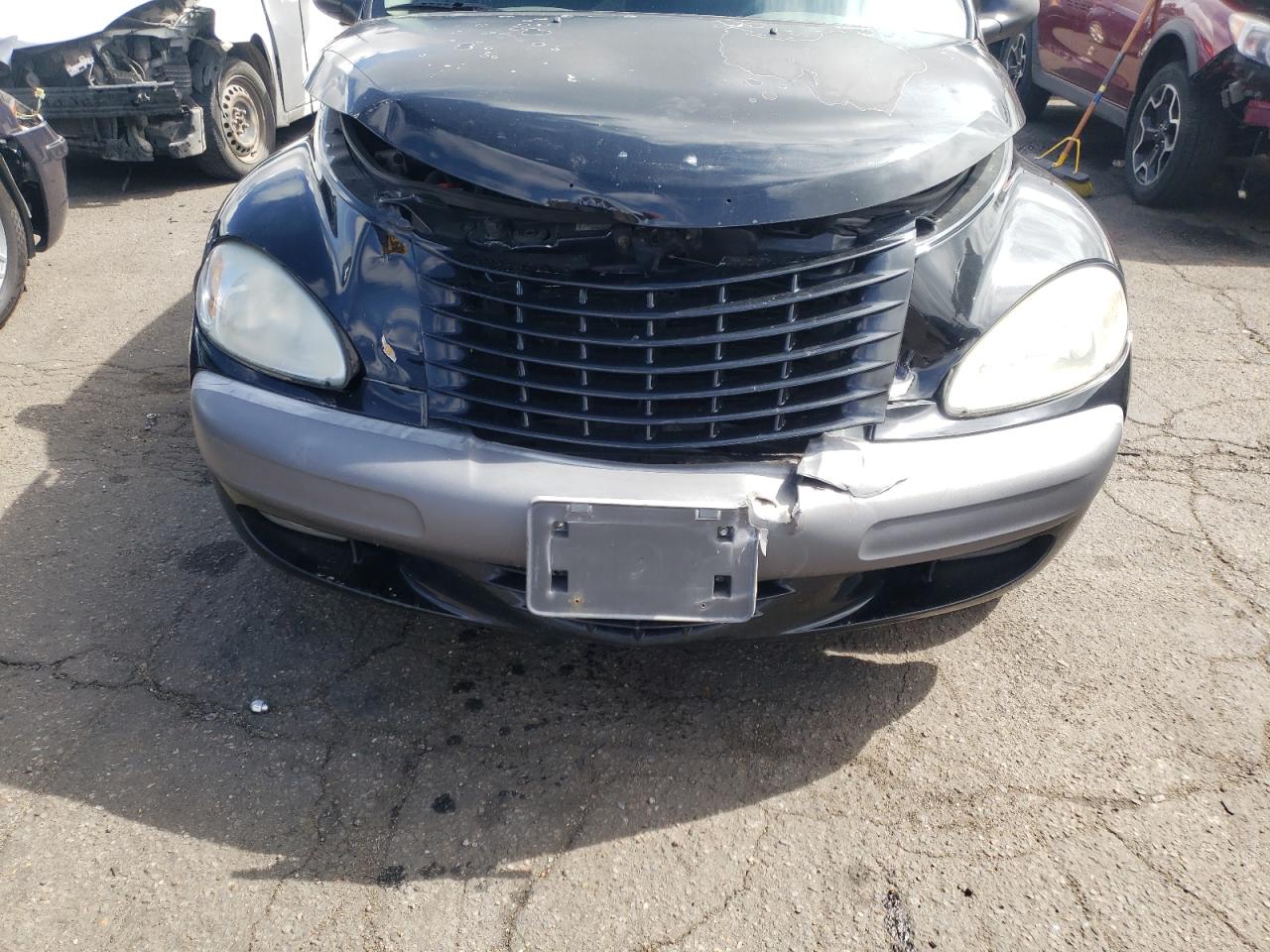 Photo 9 from auction – 2001 CHRYSLER PT CRUISER with VIN 3C8FY4BB71T300341
