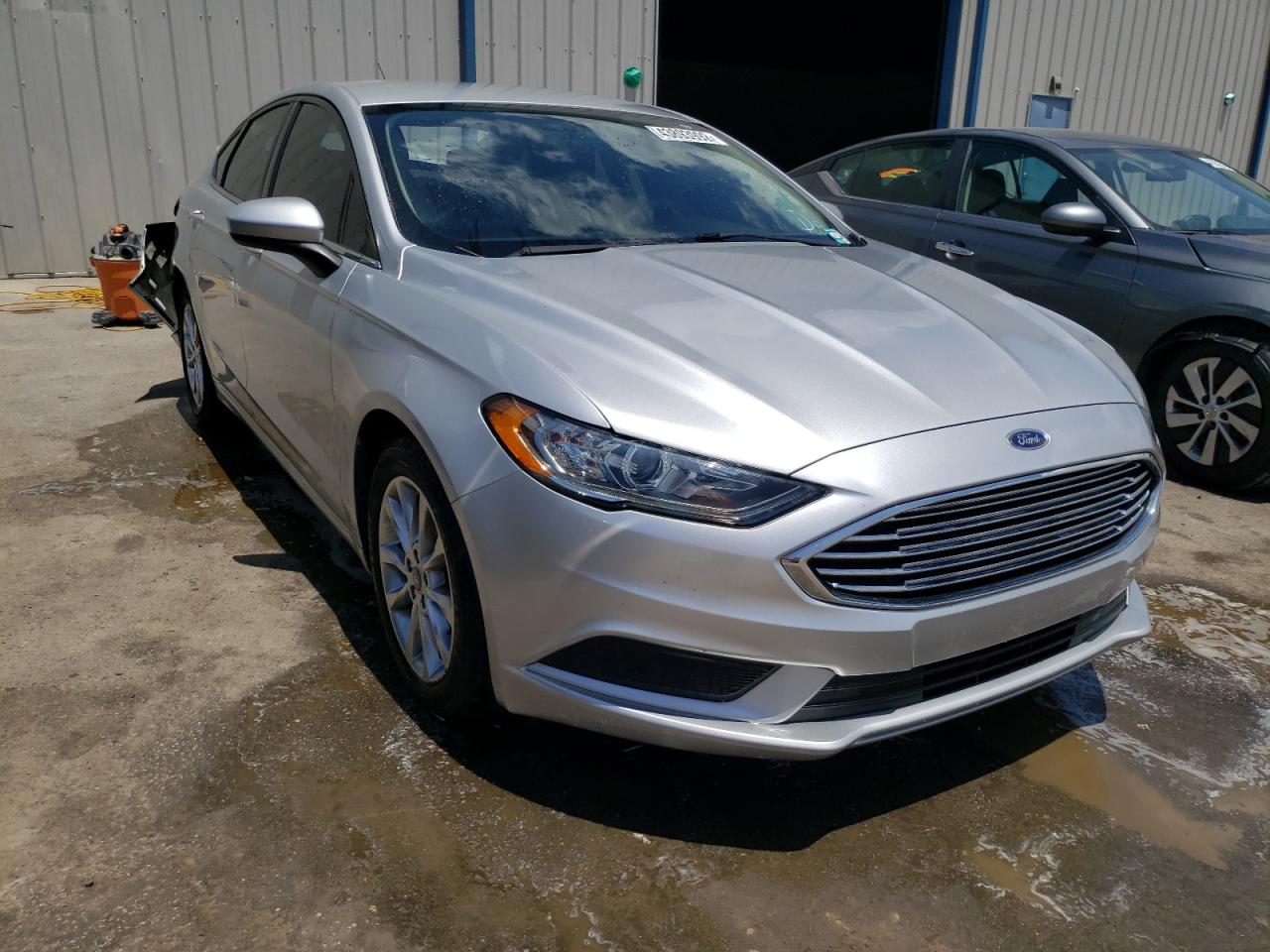 FORD FUSION SE 2017 with VIN 3FA6P0H73HR208608 - Photo from auction
