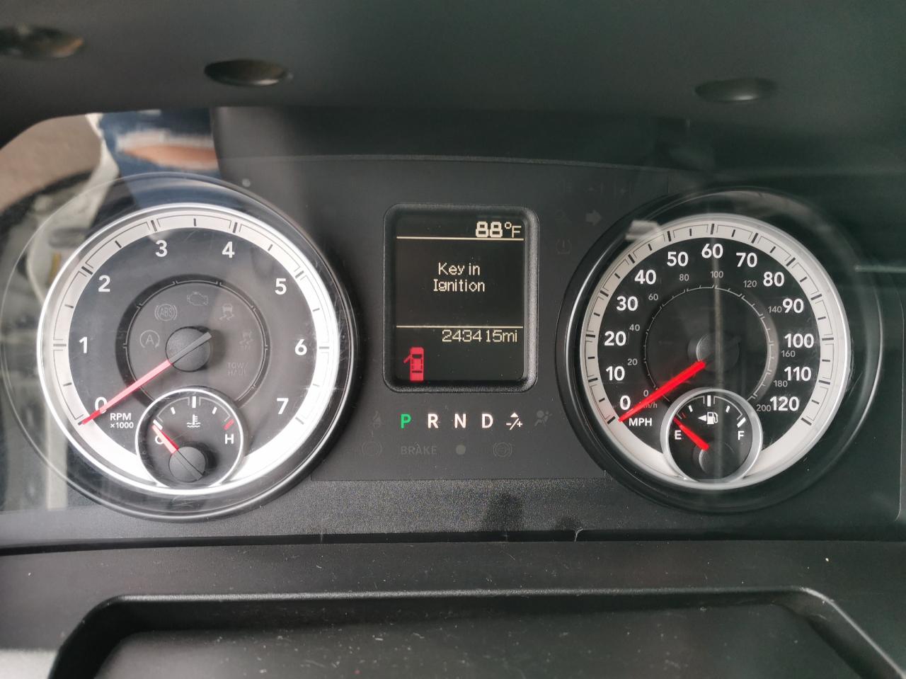 Photo 8 from auction – 2014 RAM 2500 ST with VIN 3C6TR4CTXEG176984