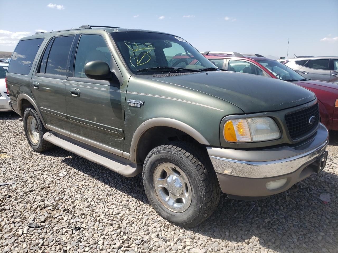 FORD EXPEDITION 2000 with VIN 1FMPU18L2YLA25513 - Photo from auction