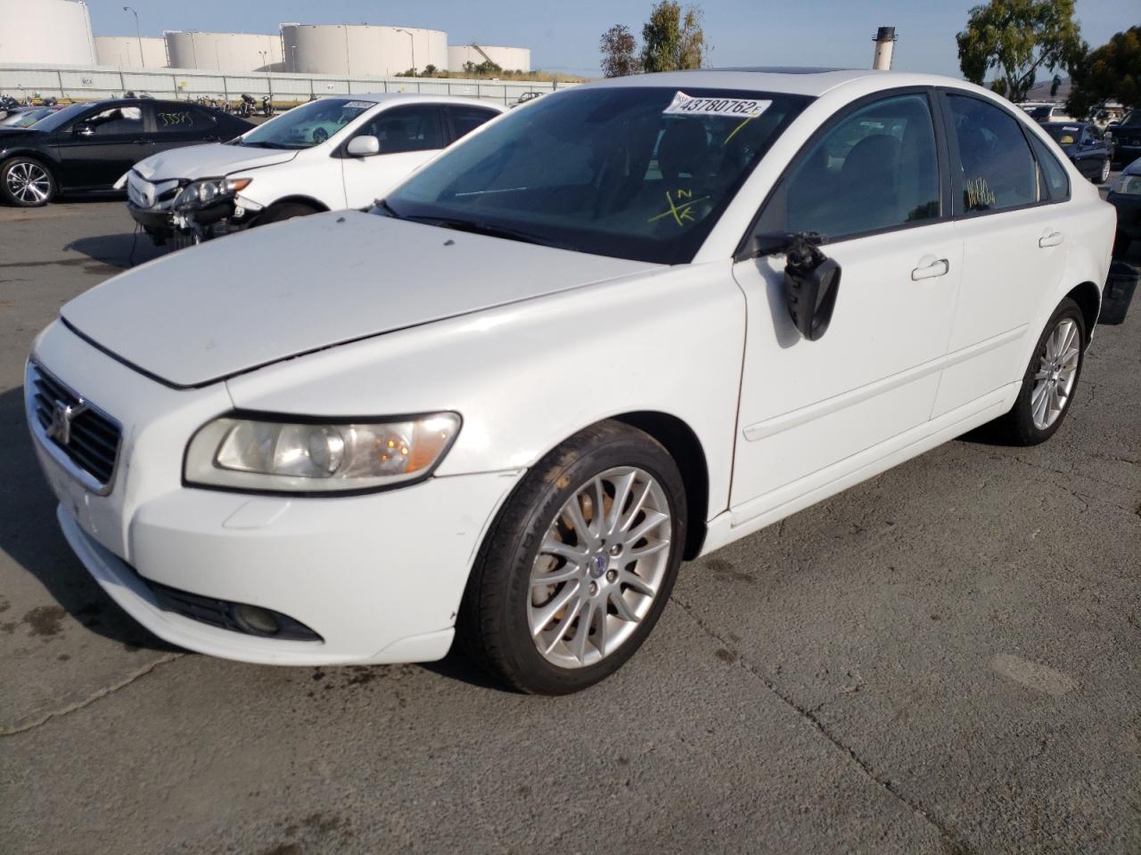 Photo 2 from auction – 2009 VOLVO S40 2.4I with VIN YV1MS390X92452386
