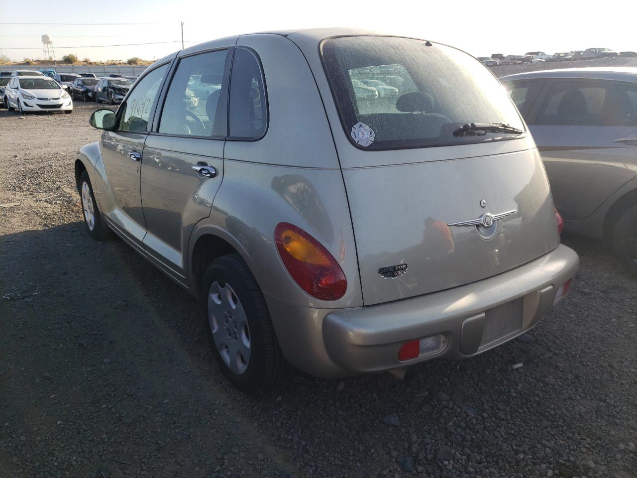 Photo 3 from auction – 2005 CHRYSLER PT CRUISER with VIN 3C4FY48B05T559378