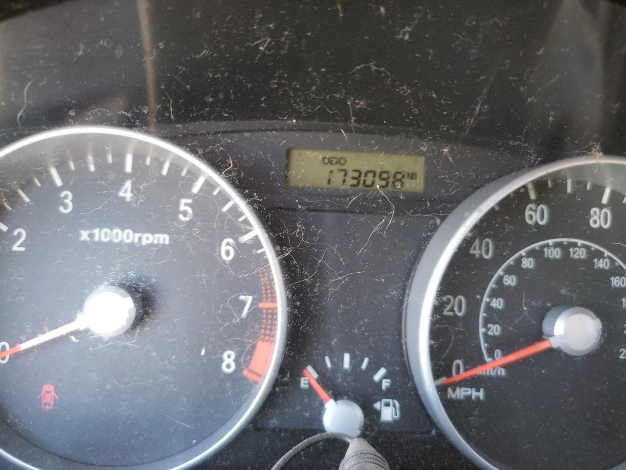 Photo 8 from auction – 2008 HYUNDAI ACCENT GS with VIN KMHCM36C98U067409