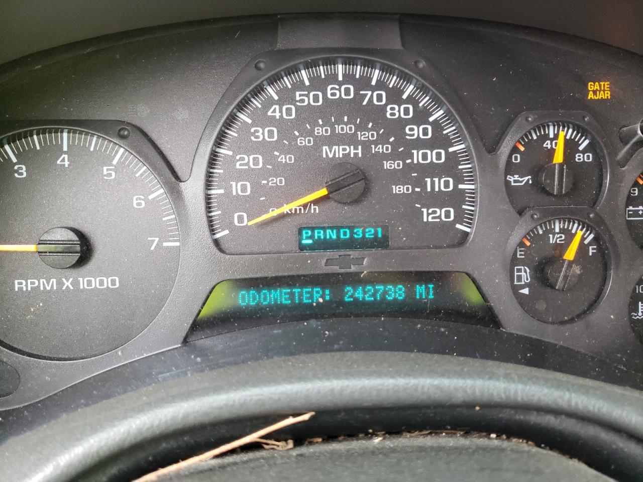 Photo 8 from auction – 2004 CHEVROLET TRAILBLAZE with VIN 1GNET16S946131532