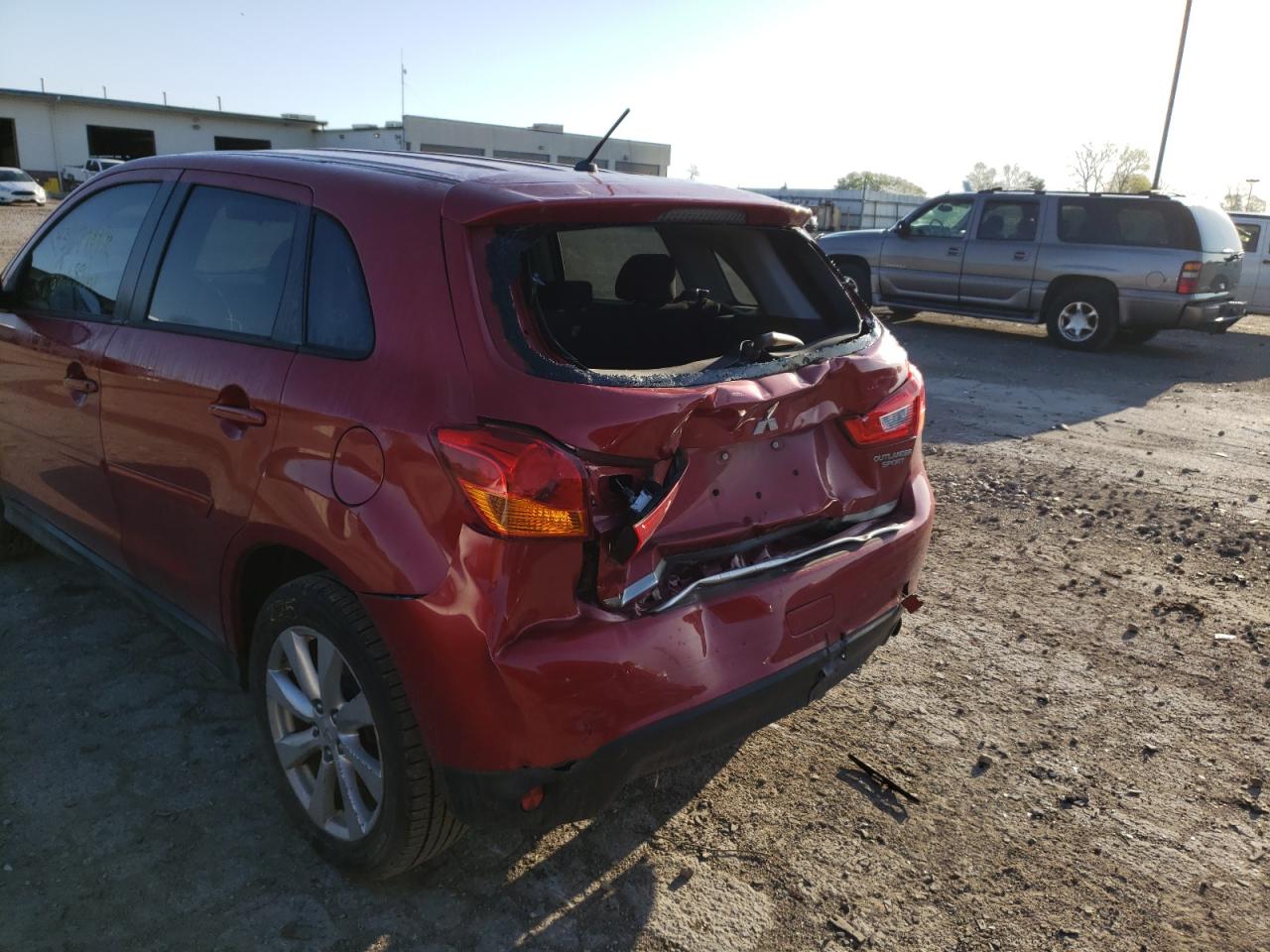 Photo 9 from auction – 2015 MITSUBISHI OUTLANDER with VIN 4A4AP3AU0FE006825