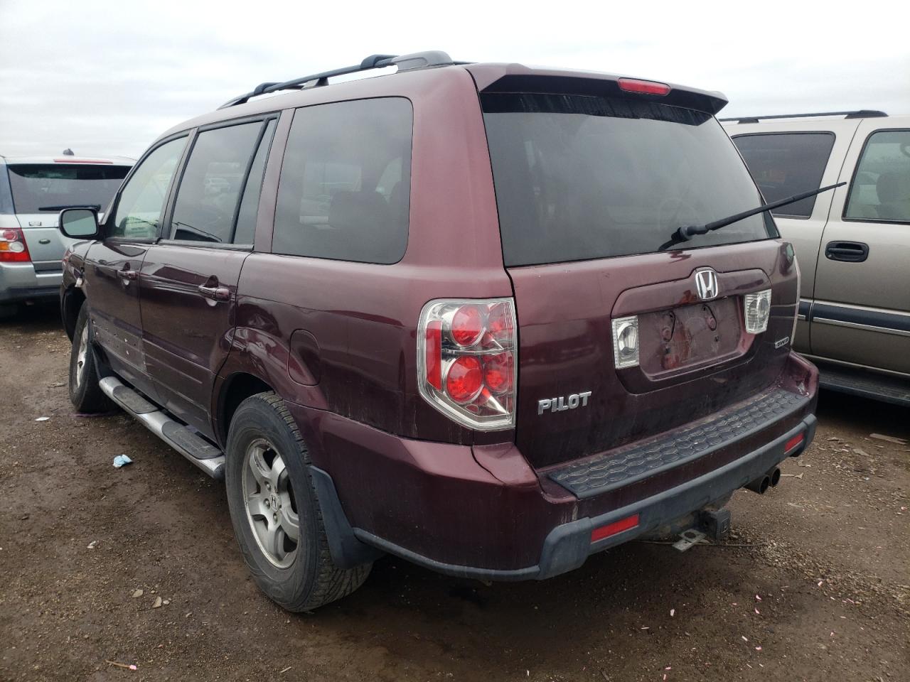 Photo 3 from auction – 2007 HONDA PILOT with VIN 2HKYF18657H512172