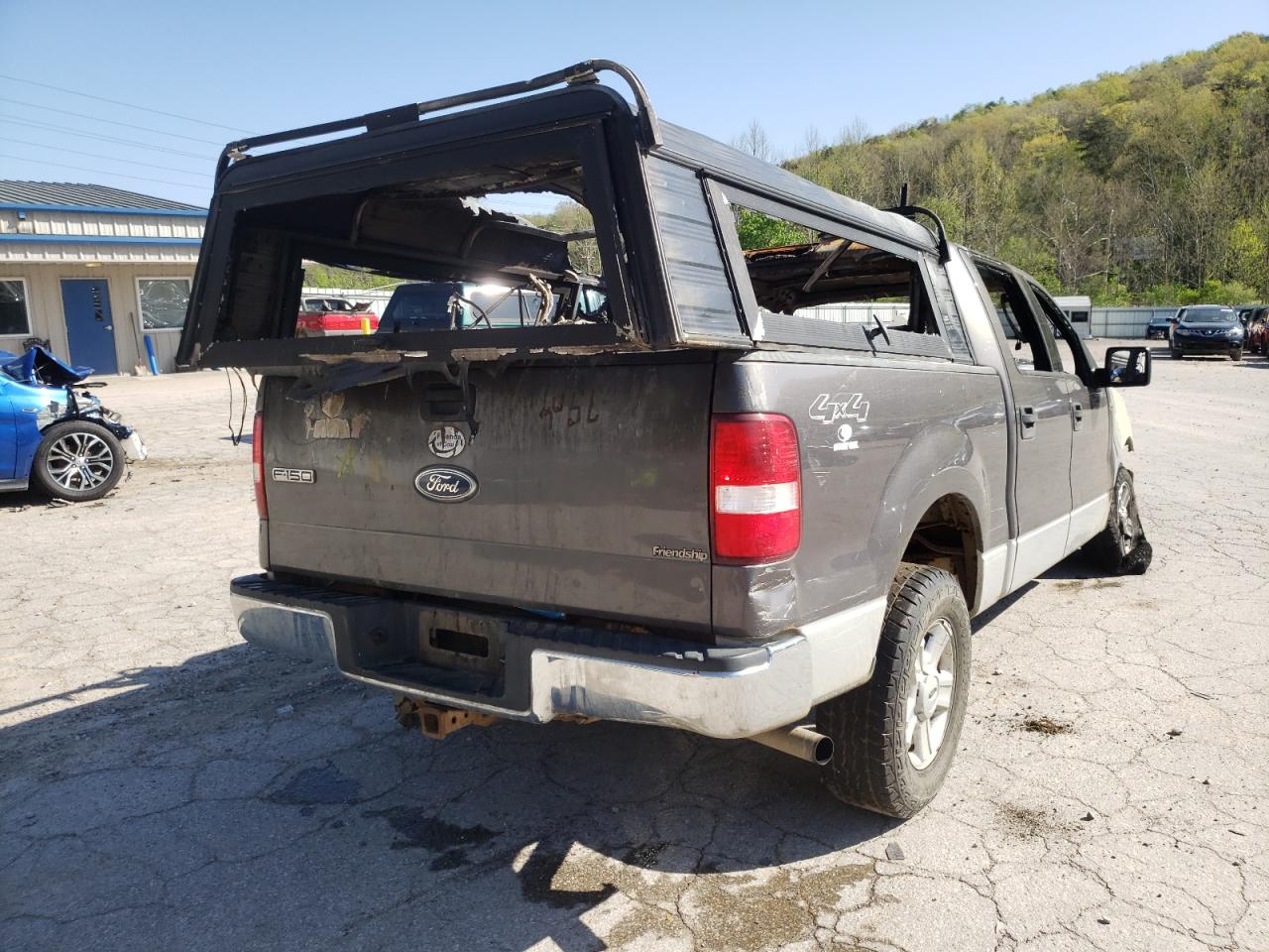 Photo 4 from auction – 2004 FORD F150 SUPER with VIN 1FTPW14524KC35339