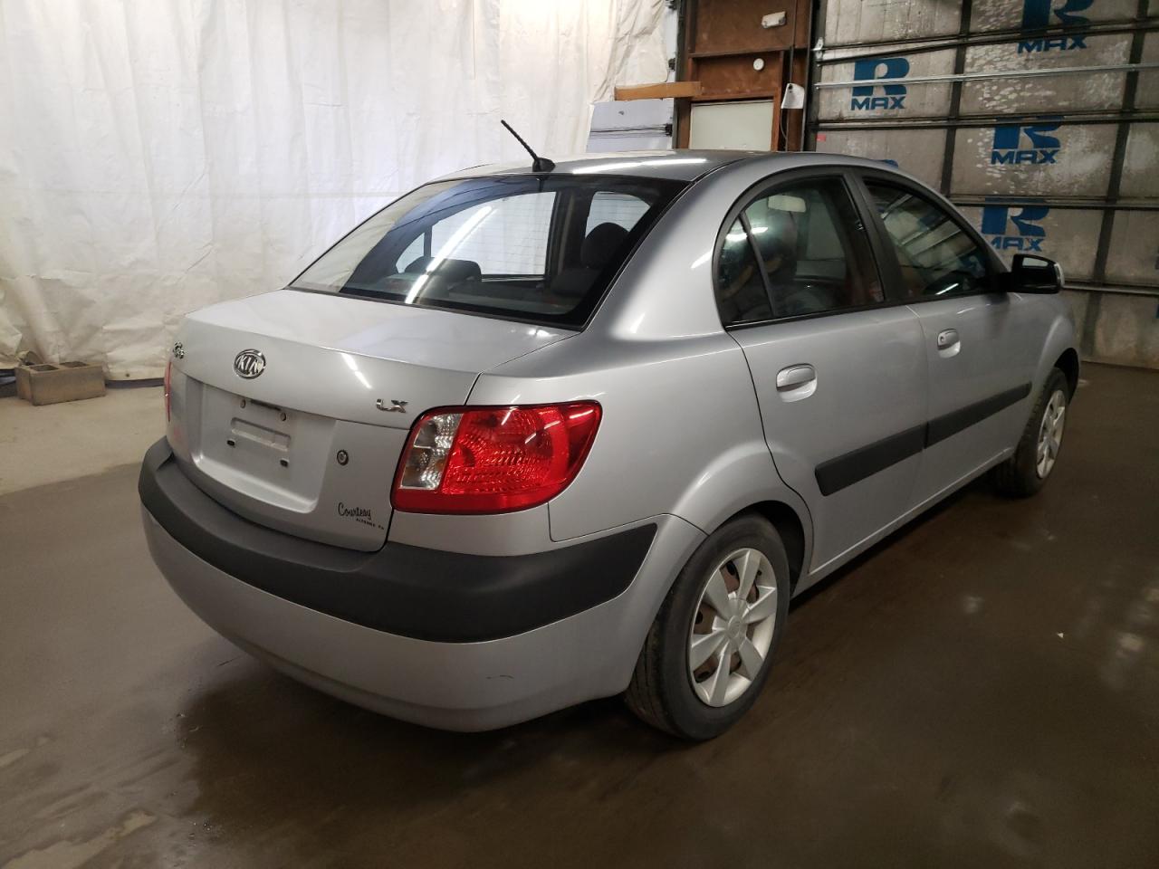 Photo 4 from auction – 2006 KIA RIO with VIN KNADE123866152501