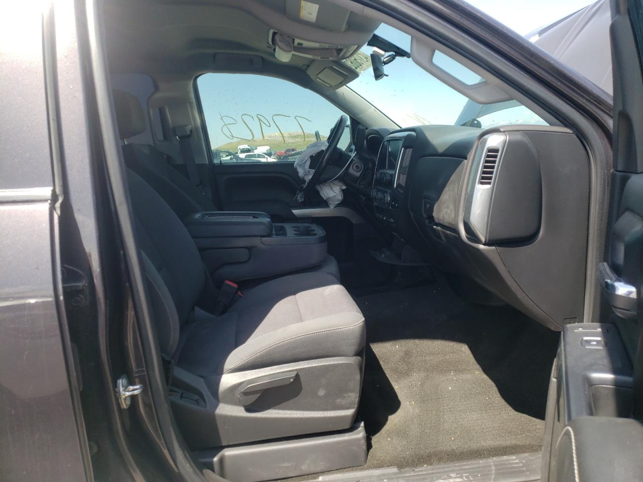 Photo 5 from auction – 2016 CHEVROLET SILVERADO with VIN 3GCUKREC5GG156835