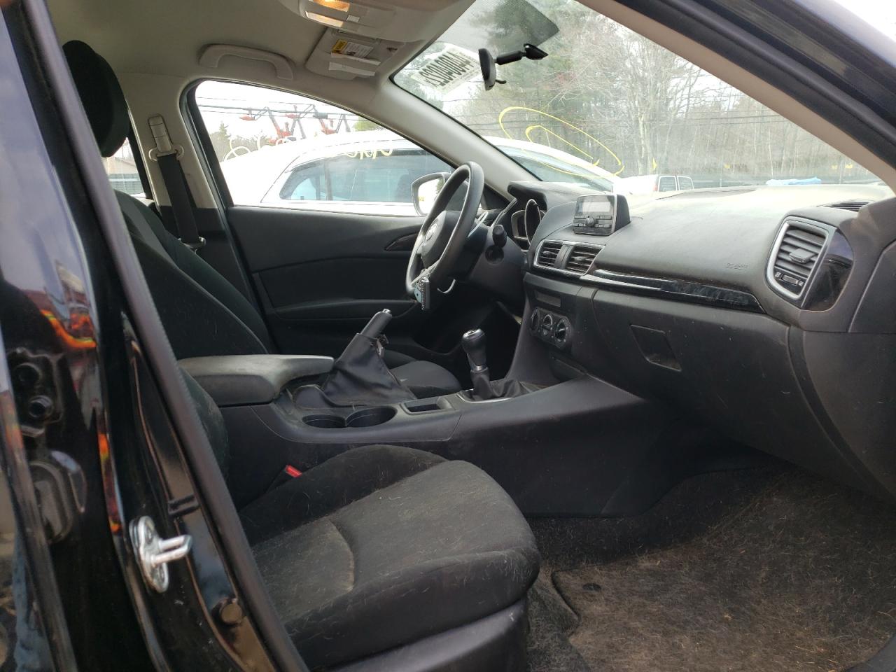 Photo 5 from auction – 2014 MAZDA 3 SPORT with VIN JM1BM1U76E1136435