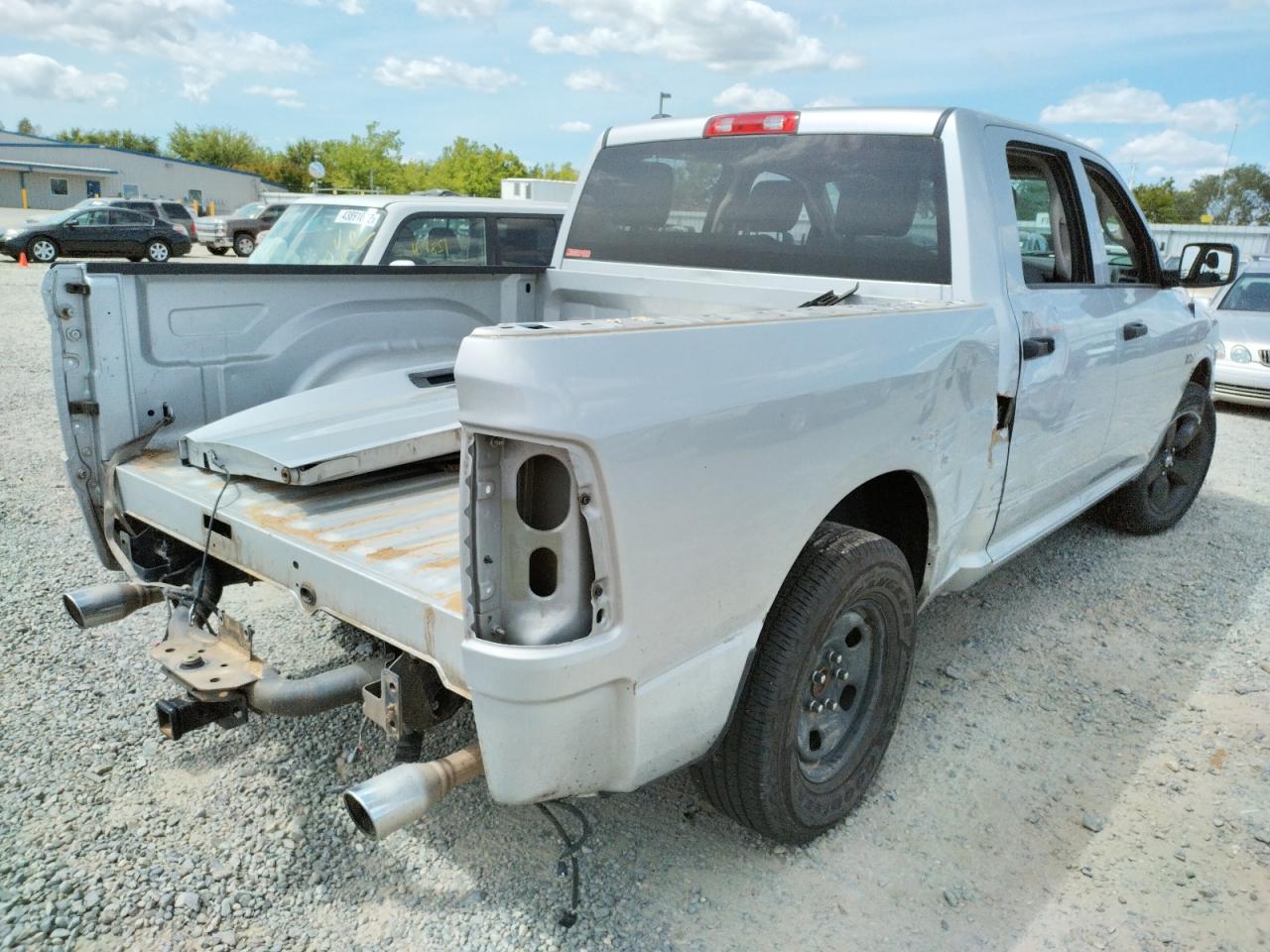 Photo 4 from auction – 2014 RAM 1500 ST with VIN 1C6RR6KT2ES413175