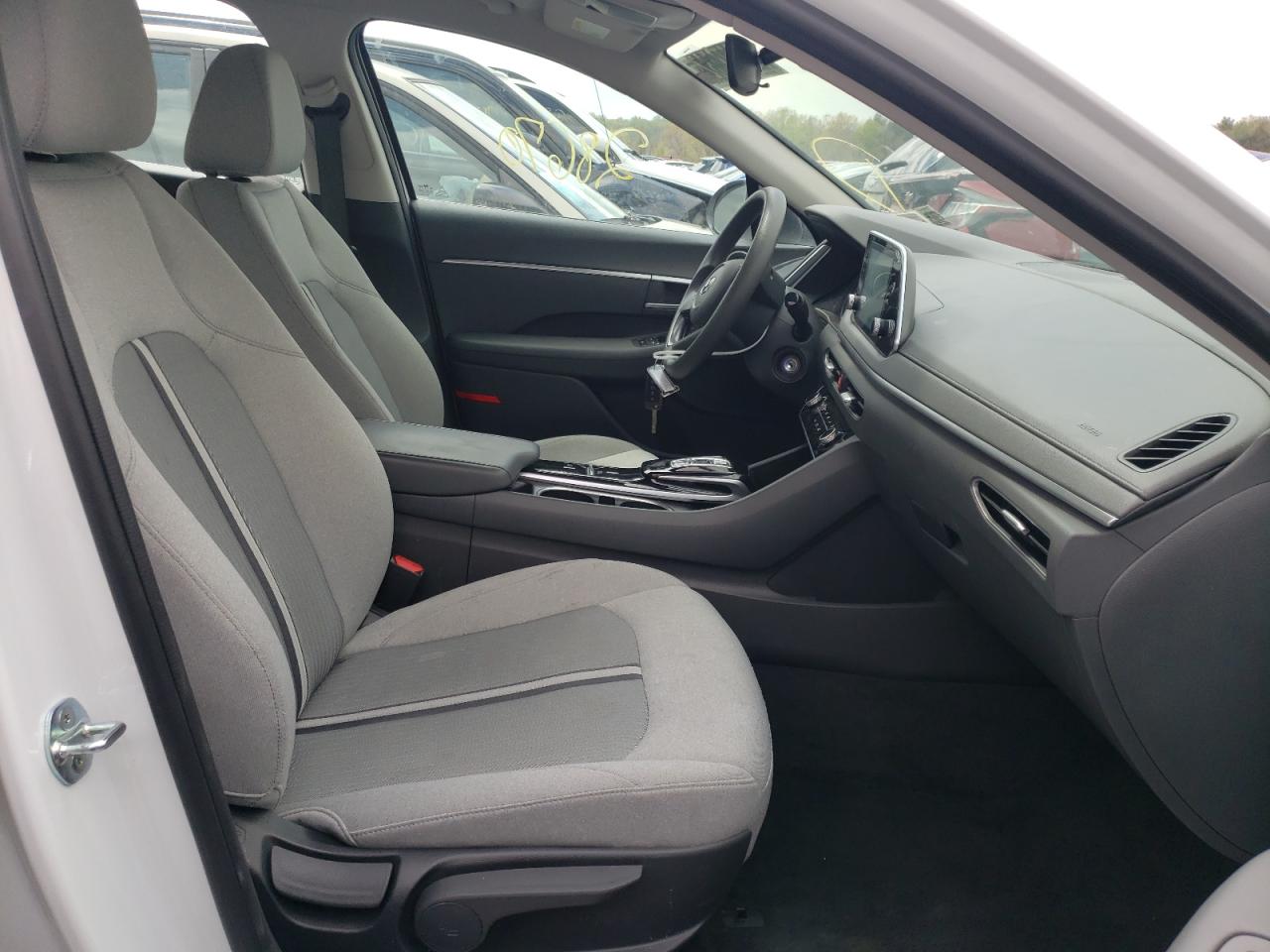 Photo 5 from auction – 2021 HYUNDAI SONATA SE with VIN 5NPEG4JA0MH112435