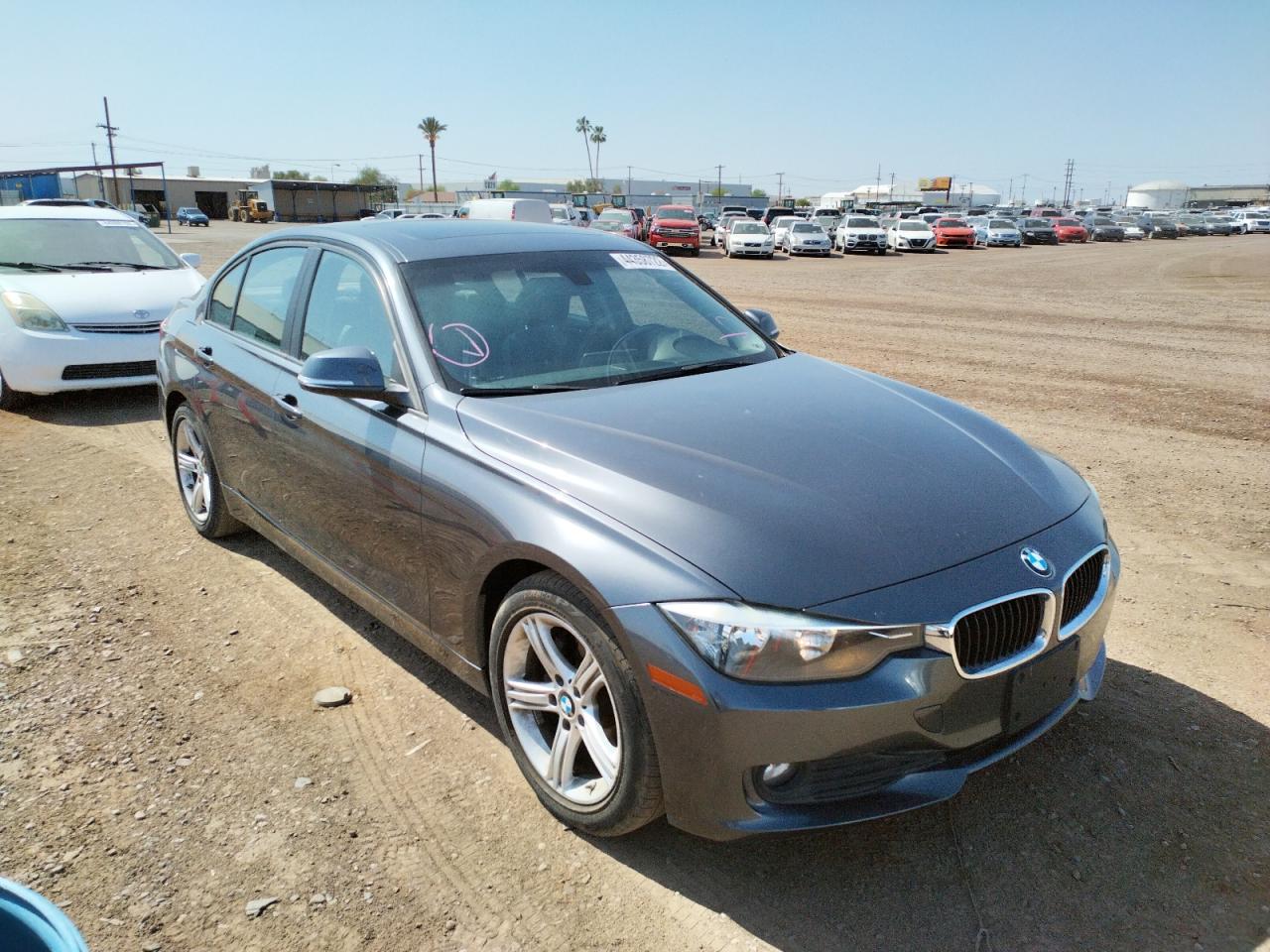 BMW 320 I 2014 with VIN WBA3B1G57ENS80294 - Photo from auction