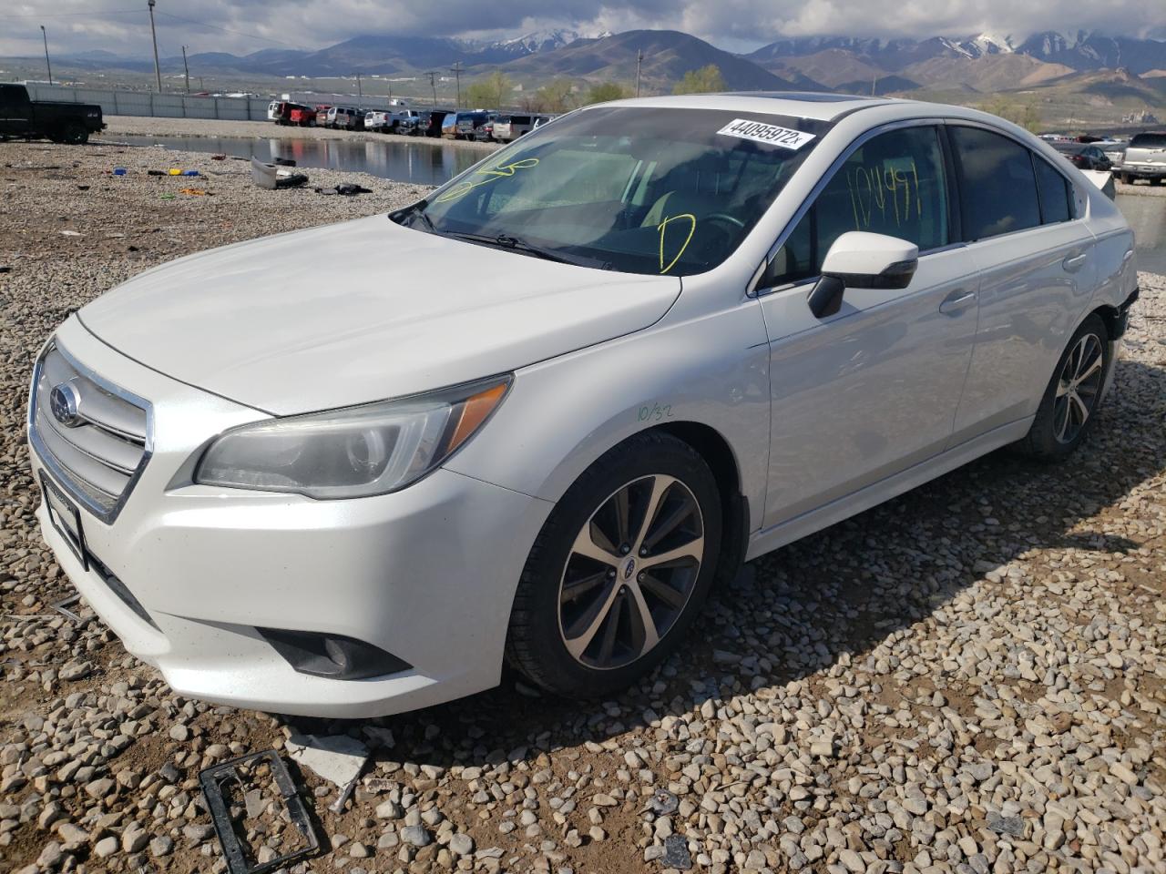 Photo 2 from auction – 2015 SUBARU LEGACY 2.5 with VIN 4S3BNBN63F3047338