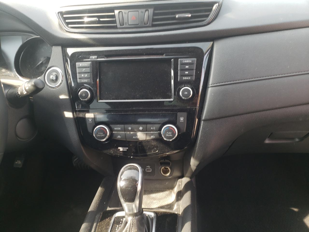 Photo 9 from auction – 2018 NISSAN ROGUE S with VIN KNMAT2MV8JP535390