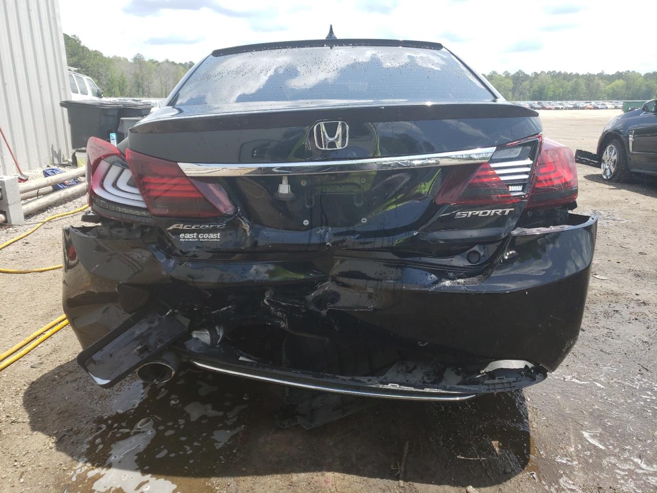 Photo 9 from auction – 2015 HONDA ACCORD SPO with VIN 1HGCR2F59FA027638