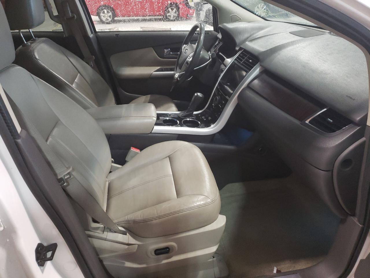 Photo 5 from auction – 2011 FORD EDGE LIMIT with VIN 2FMDK4KC0BBA57788