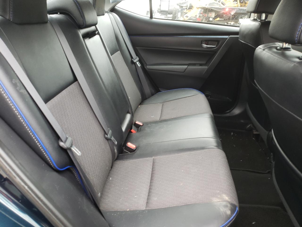Photo 6 from auction – 2017 TOYOTA COROLLA L with VIN 2T1BURHE2HC906220