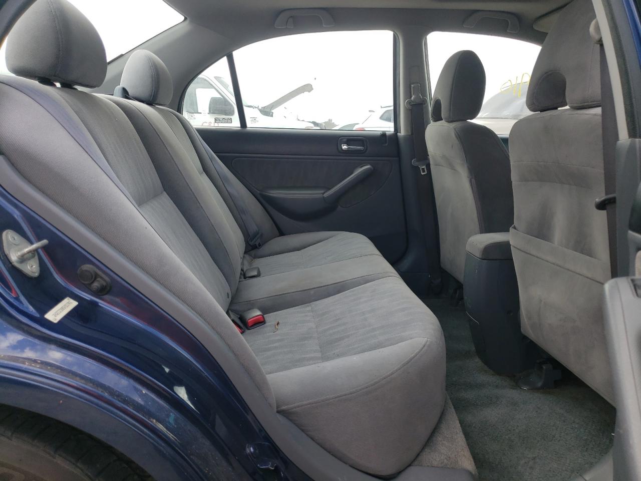 Photo 6 from auction – 2005 HONDA CIVIC EX with VIN 2HGES25885H501992