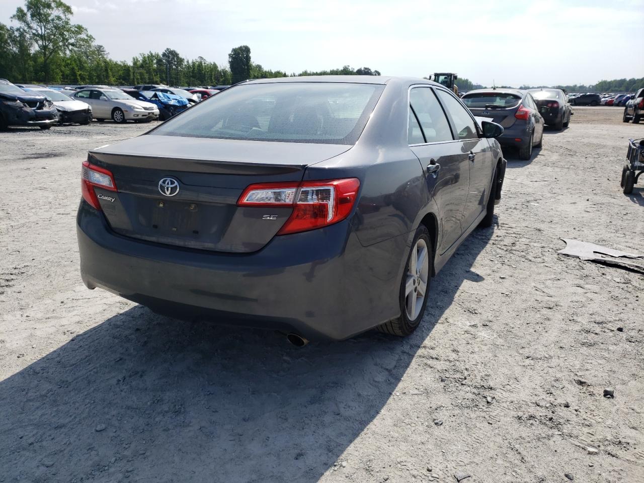 Photo 4 from auction – 2012 TOYOTA CAMRY BASE with VIN 4T1BF1FK6CU104670
