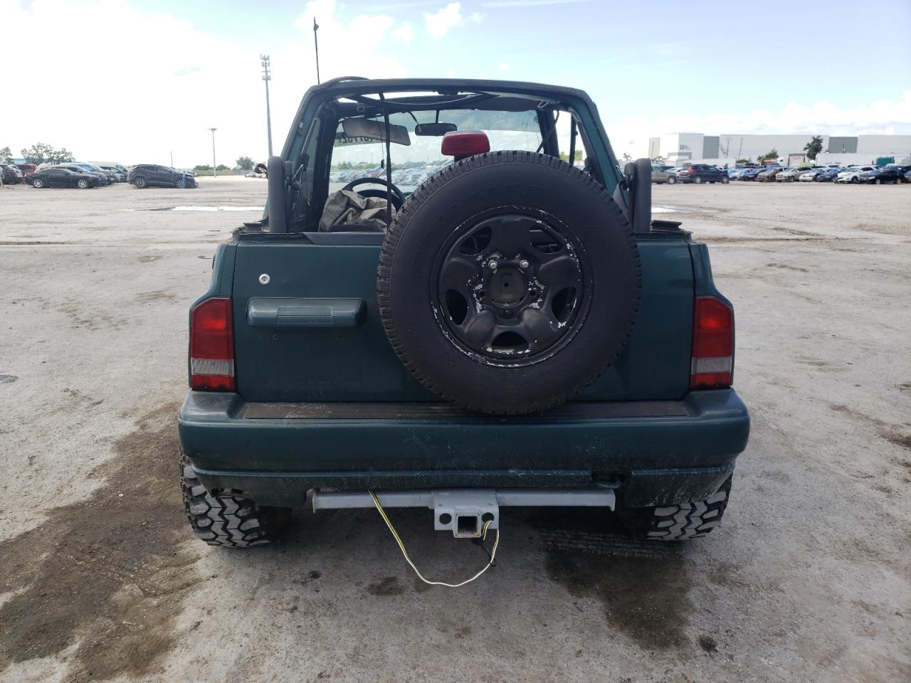 Photo 6 from auction – 1996 GEO TRACKER with VIN 2CNBJ1868T6943703