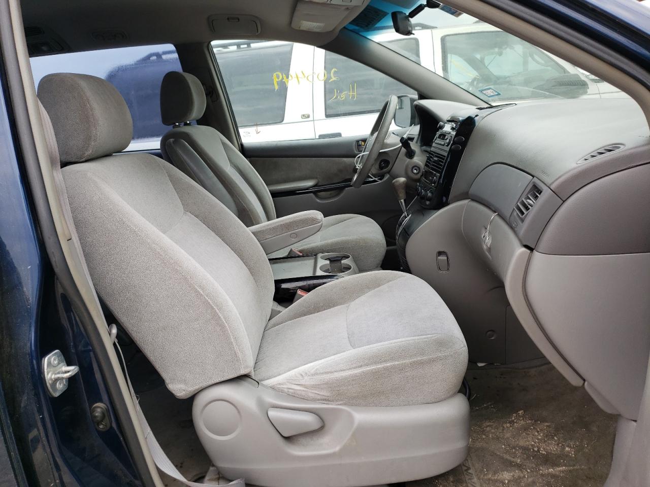 Photo 5 from auction – 2004 TOYOTA SIENNA CE with VIN 5TDZA23C74S217540