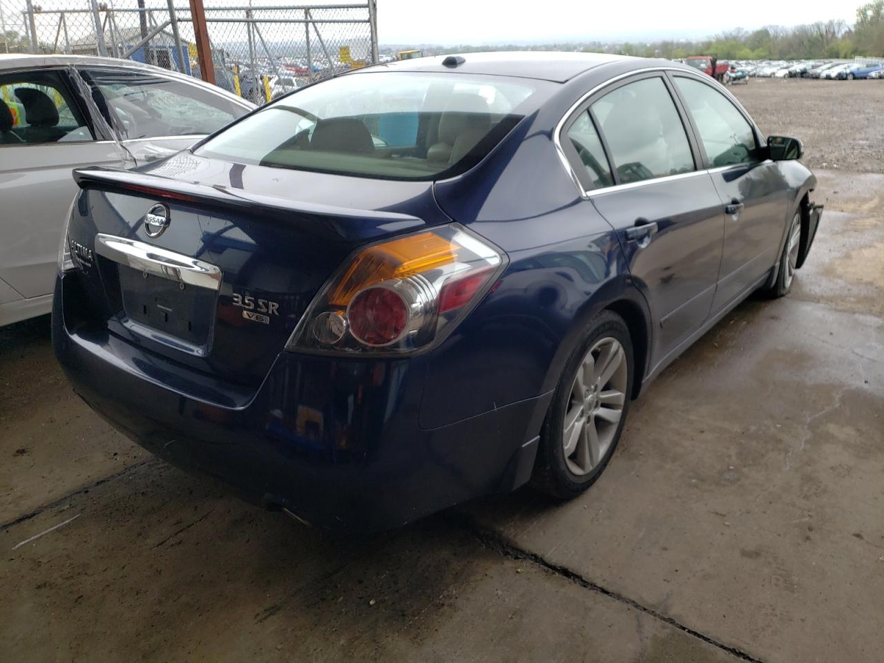 Photo 4 from auction – 2011 NISSAN ALTIMA SR with VIN 1N4BL2AP7BN467371