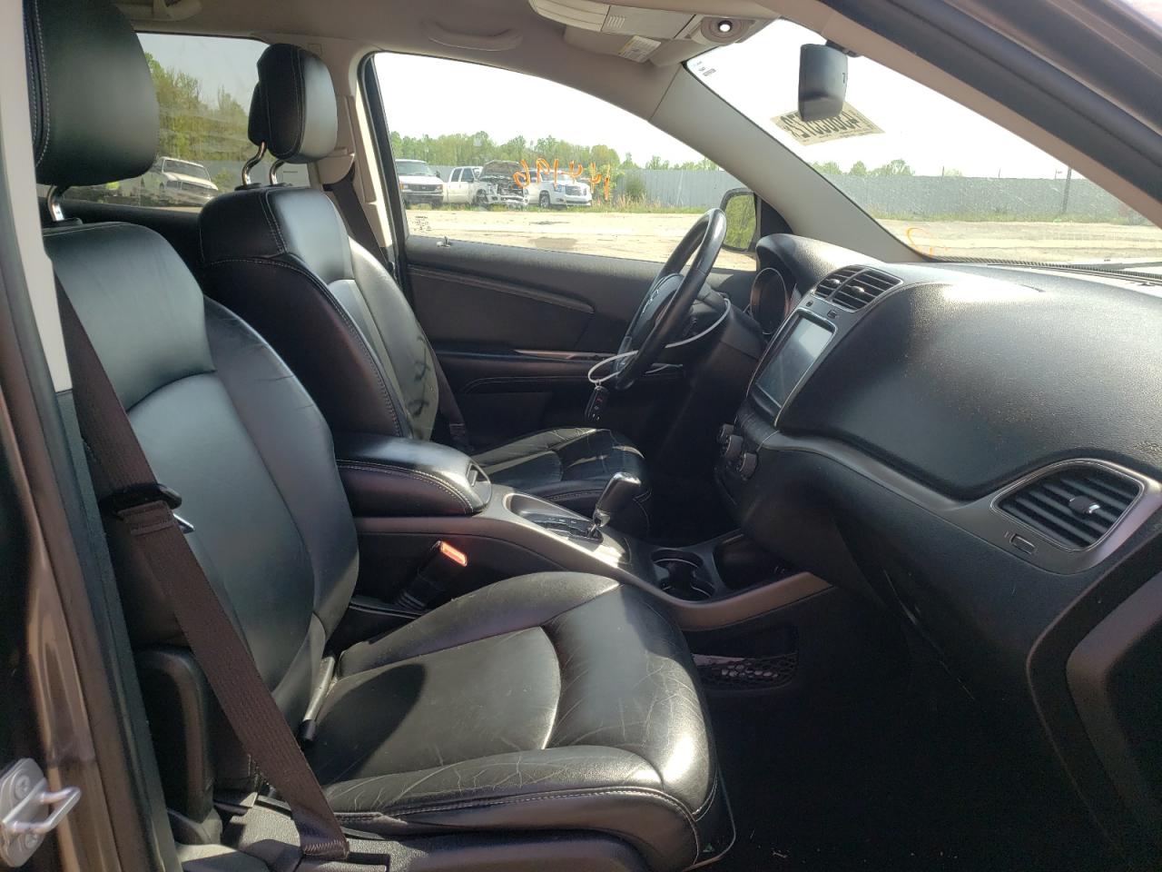 Photo 5 from auction – 2015 DODGE JOURNEY CR with VIN 3C4PDCGG5FT644953