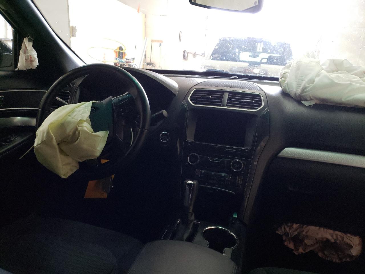 Photo 9 from auction – 2017 FORD EXPLORER X with VIN 1FM5K8D81HGA13742