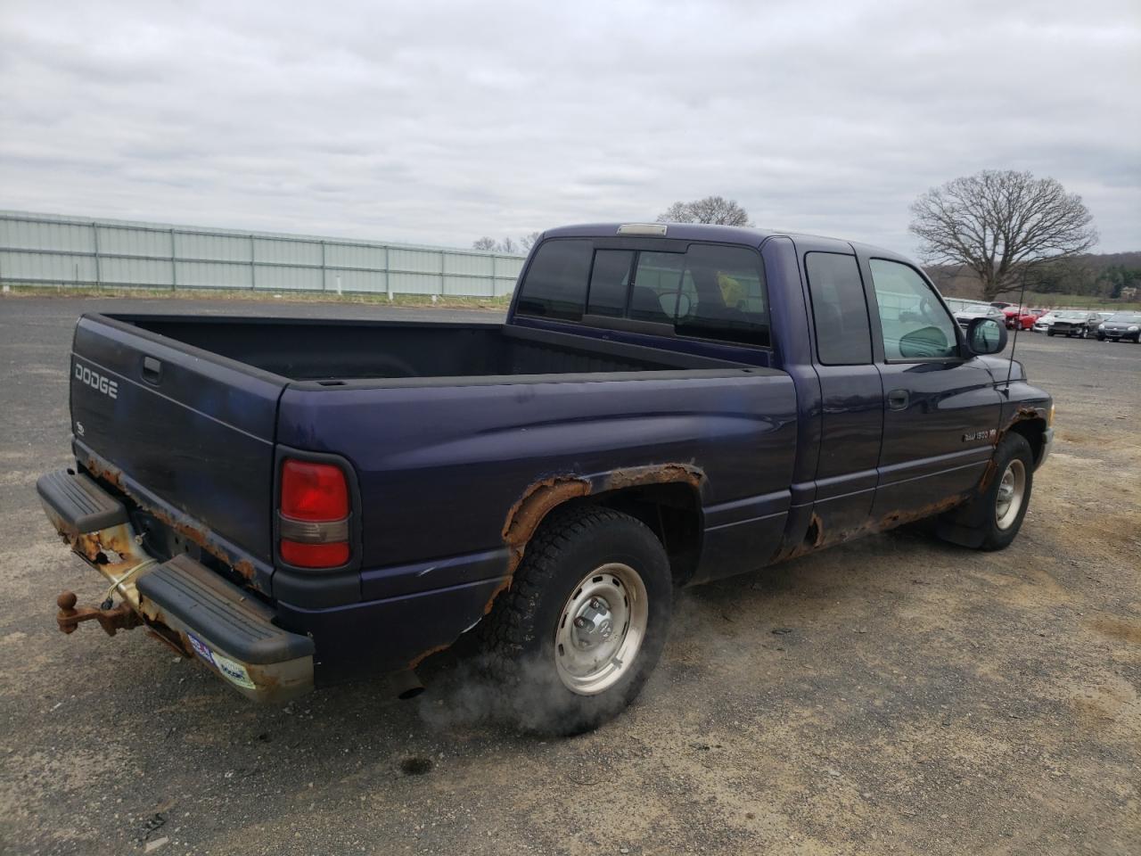 Photo 4 from auction – 1998 DODGE RAM 1500 with VIN 3B7HC13Y8WG190460