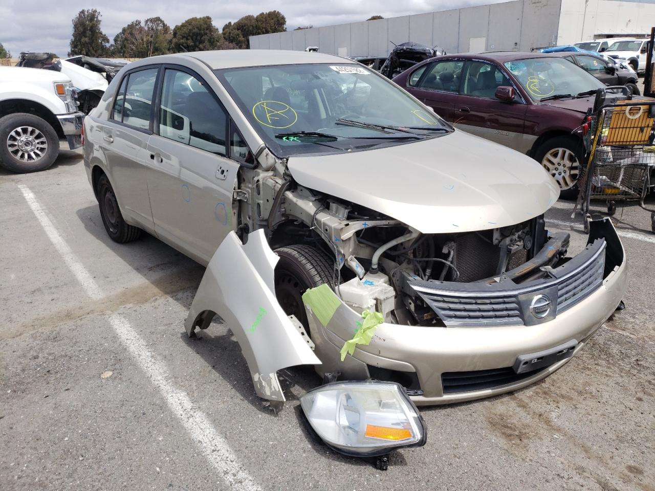 NISSAN VERSA S 2009 with VIN 3N1BC11E59L496691 - Photo from auction