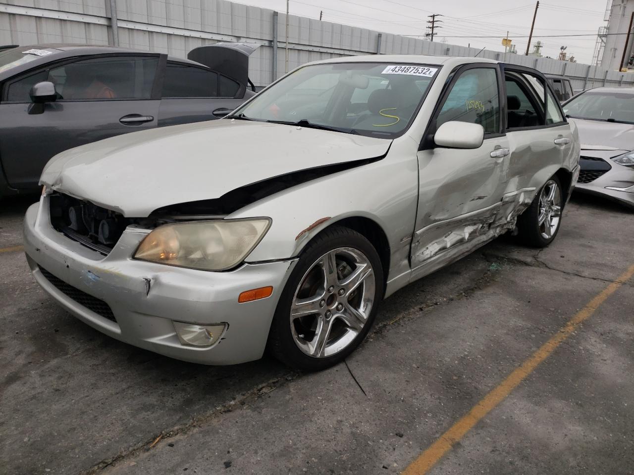 Photo 2 from auction – 2003 LEXUS IS 300 with VIN JTHBD192730078656