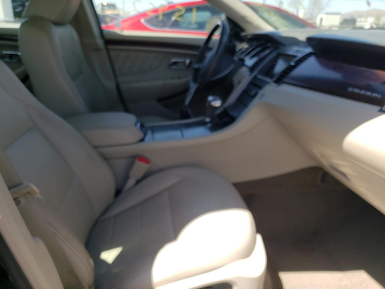 Photo 5 from auction – 2011 FORD TAURUS with VIN 1FAHP2FW4BG108692