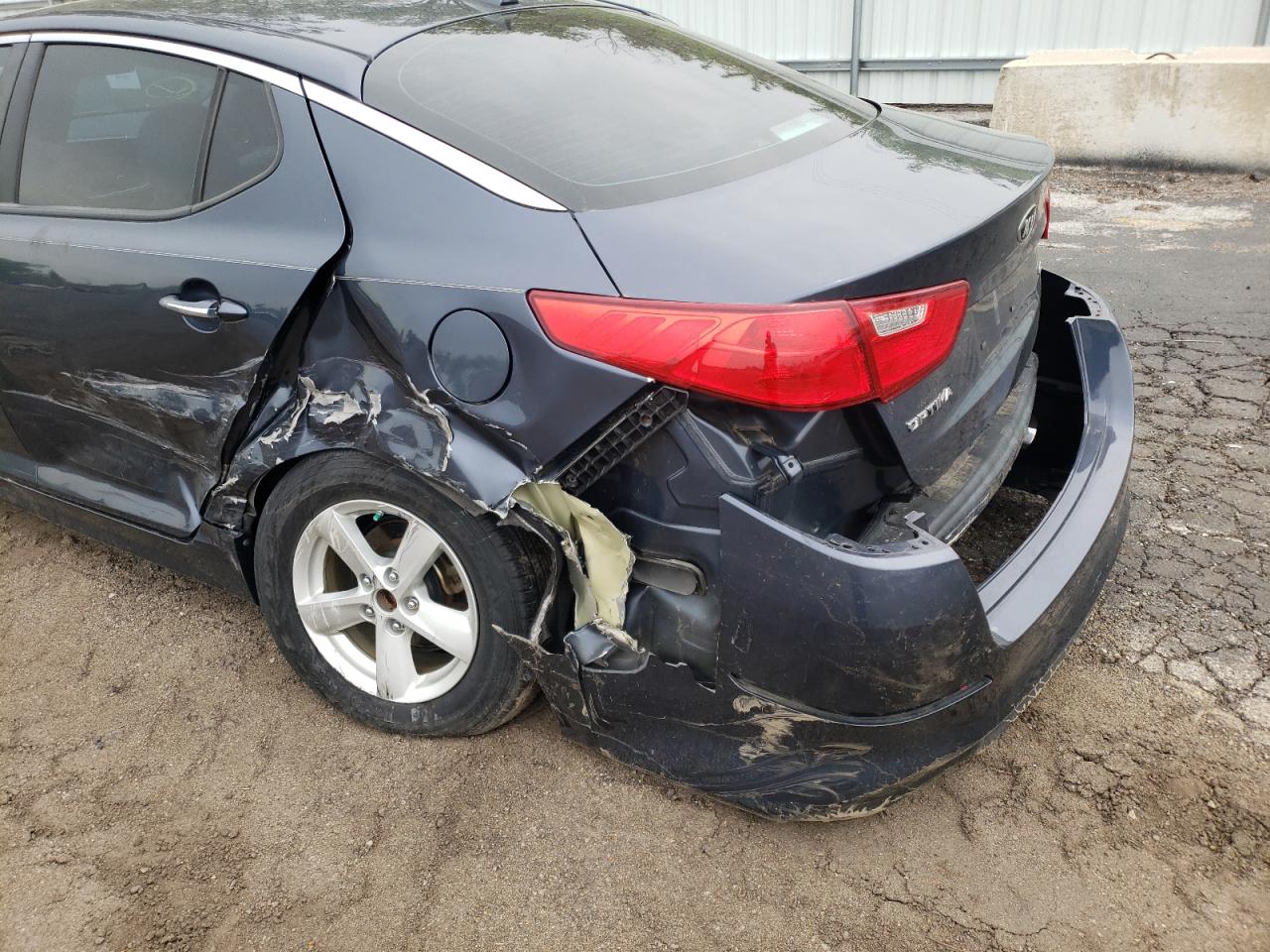 Photo 9 from auction – 2015 KIA OPTIMA LX with VIN KNAGM4A75F5530673