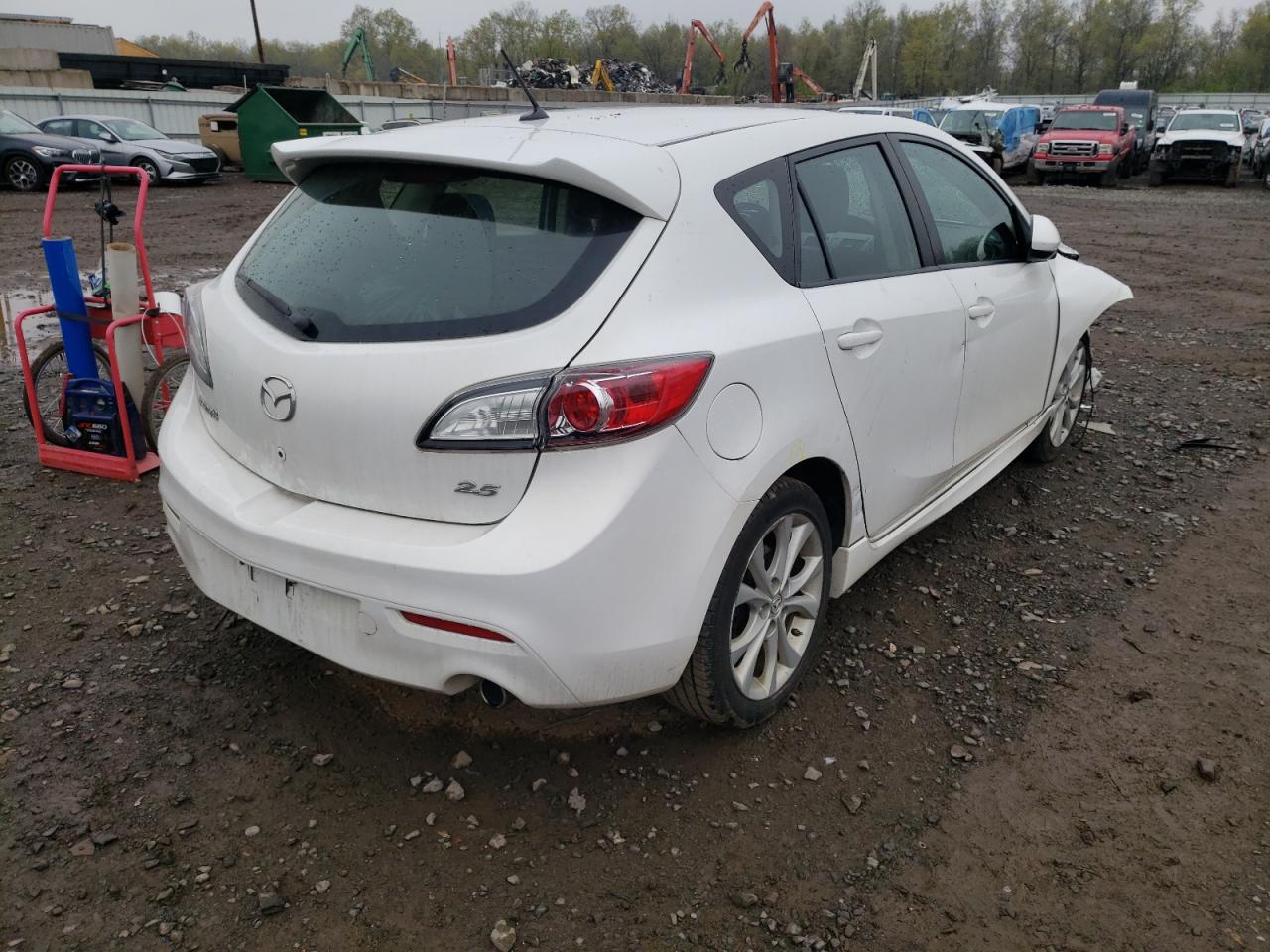 Photo 4 from auction – 2011 MAZDA 3 S with VIN JM1BL1K62B1358513