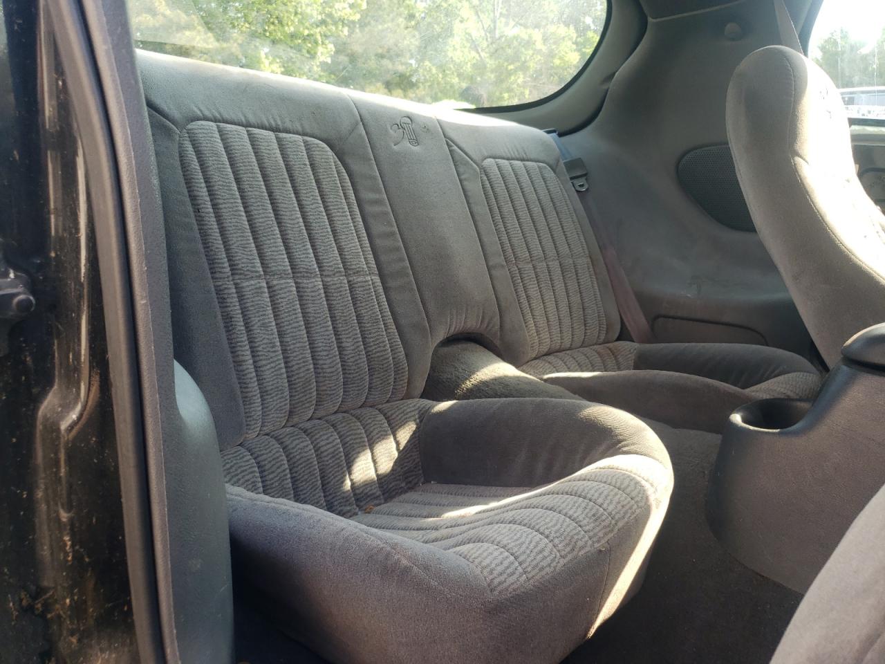 Photo 6 from auction – 1997 CHEVROLET CAMARO BAS with VIN 2G1FP22K6V2112543