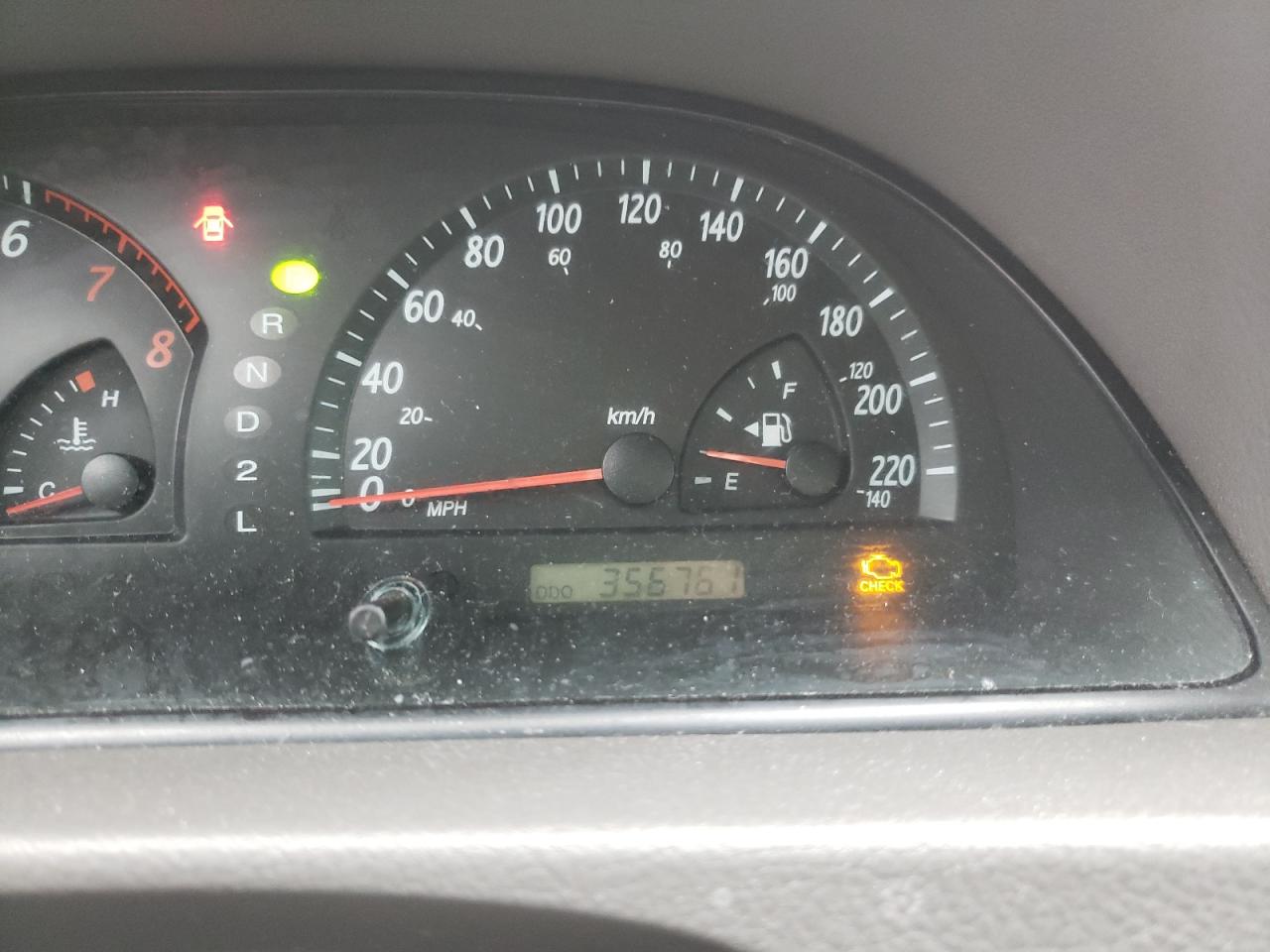 Photo 8 from auction – 2003 TOYOTA CAMRY LE with VIN JTDBF32K530120209