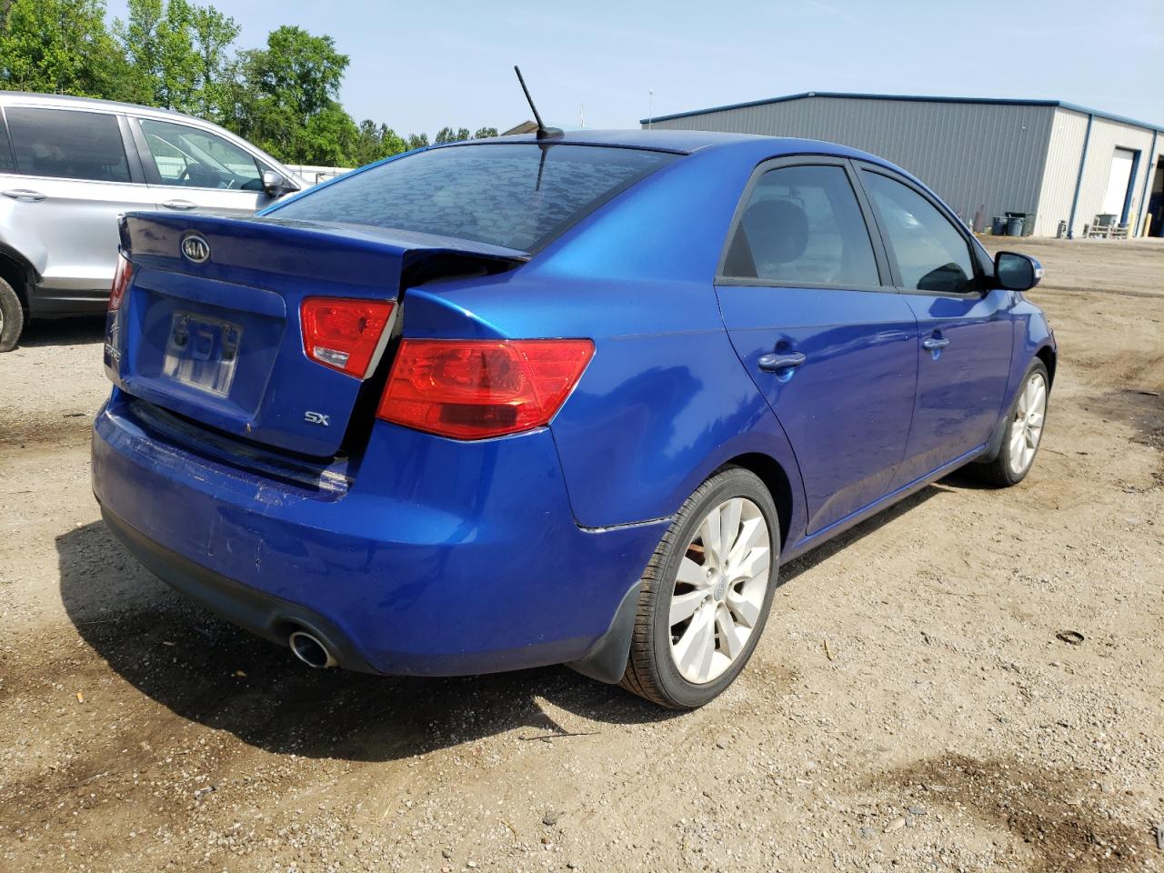 Photo 4 from auction – 2010 KIA FORTE SX with VIN KNAFW4A31A5287875