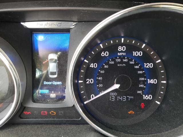 Photo 8 from auction – 2013 HYUNDAI SONATA HYB with VIN KMHEC4A42DA090737