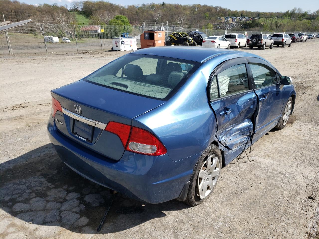 Photo 4 from auction – 2011 HONDA CIVIC LX with VIN 2HGFA1F51BH537217
