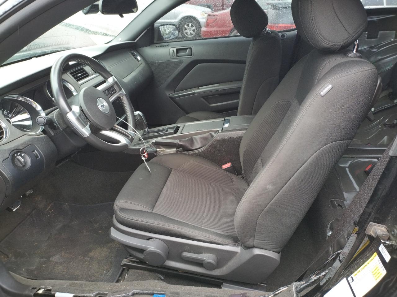 Photo 5 from auction – 2014 FORD MUSTANG with VIN 1ZVBP8AM4E5261272